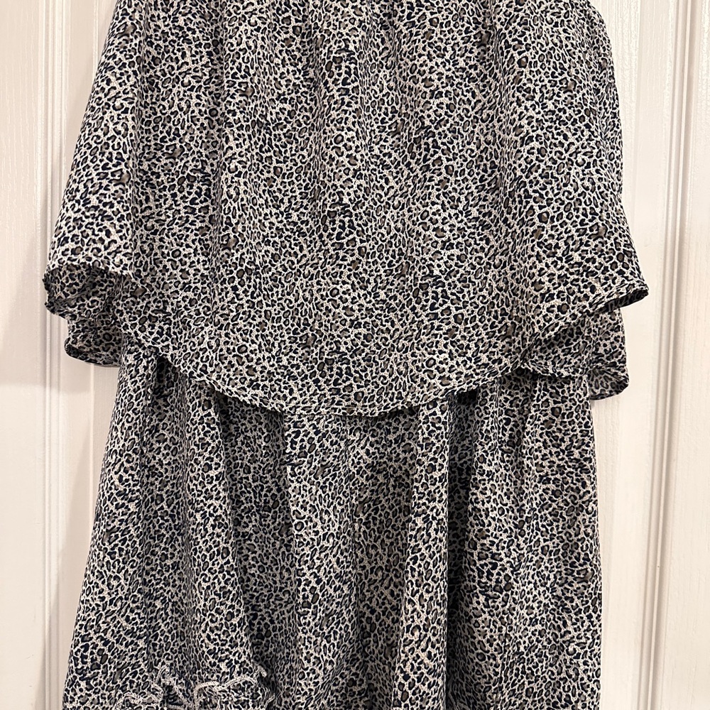 Leopard Ruffle Romper - Picture 2 of 3